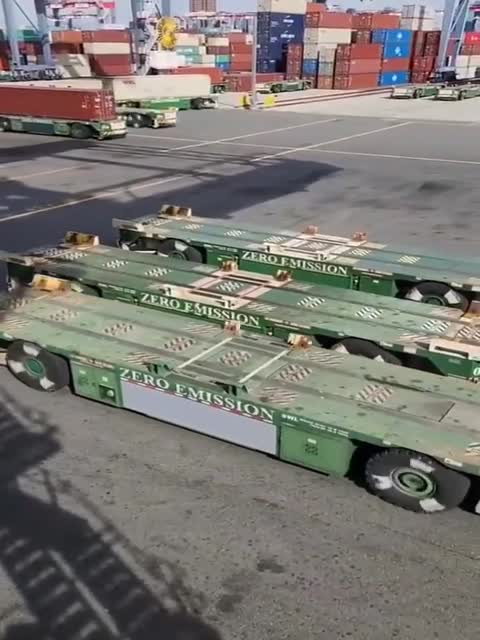 Автоматизация контейнерных перевозок в порту Роттердама